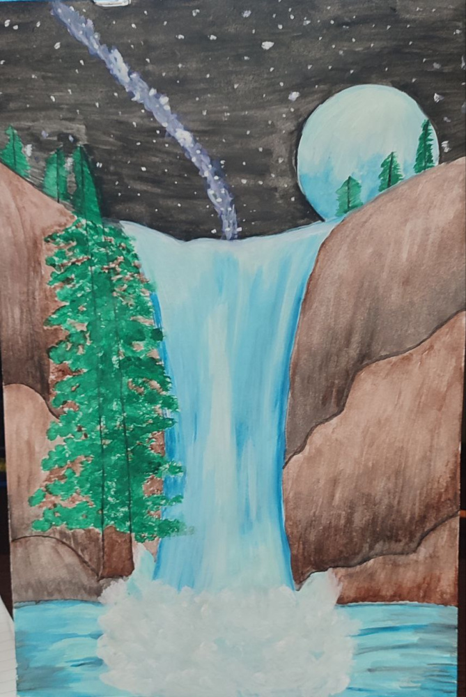 Водопад в горах