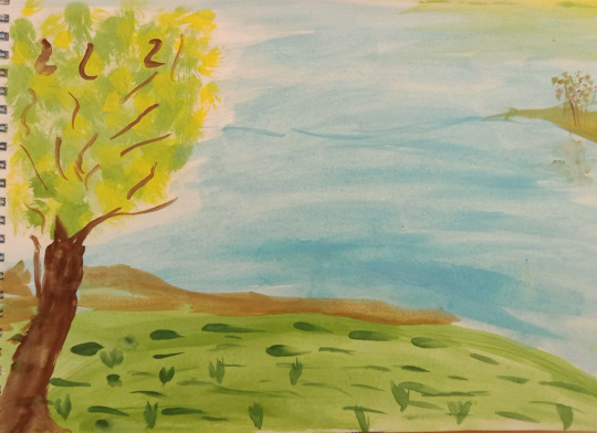 Светлое озеро в августе